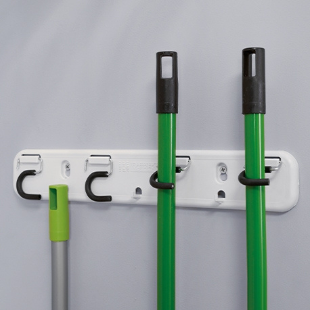 PORTA ESCOBAS PLASTICO