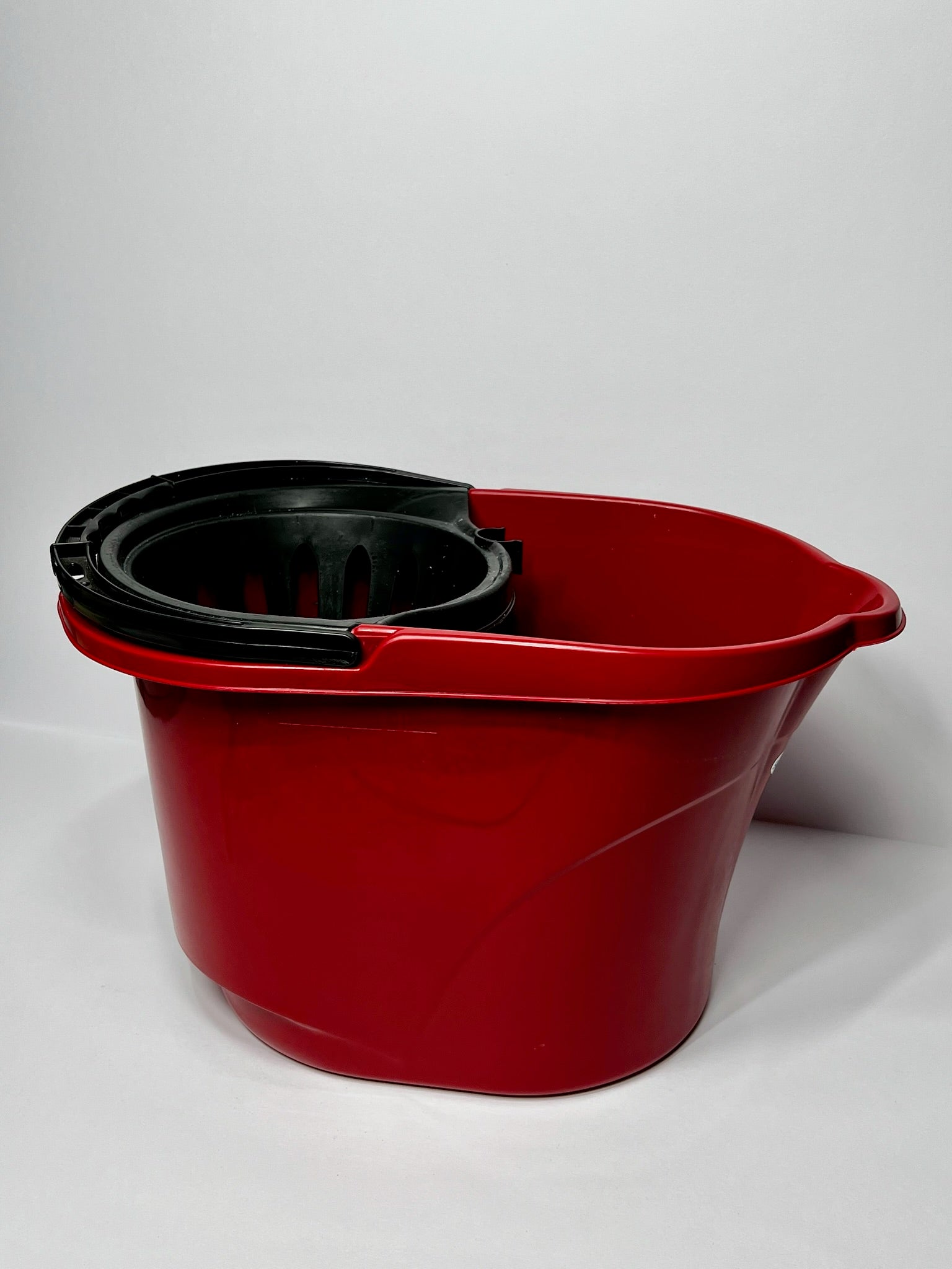 BALDE CON ESCURRIDOR PREMIUM