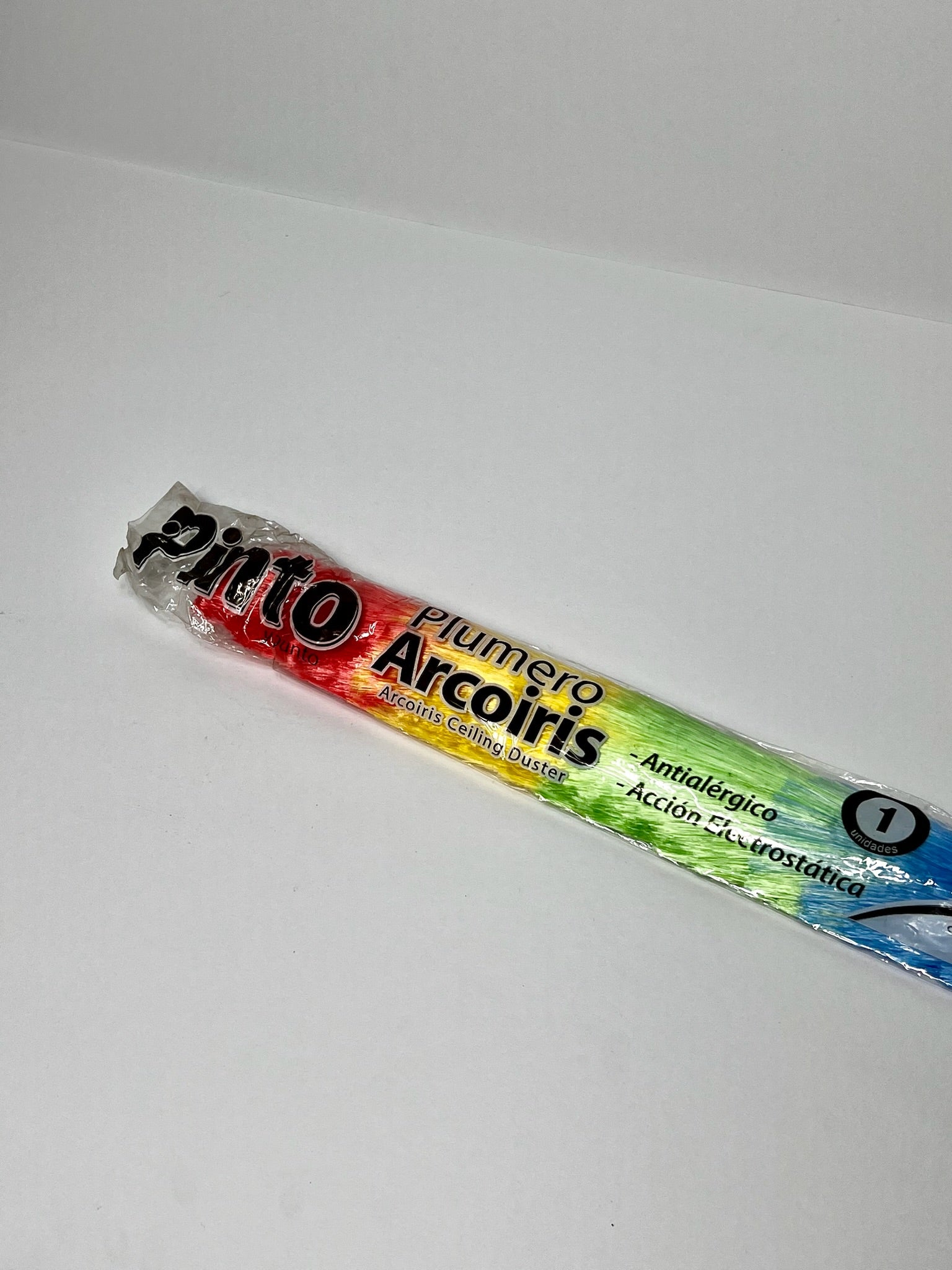 PLUMERO ARCOIRIS PINTO MANGO PLASTICO (PINTO)